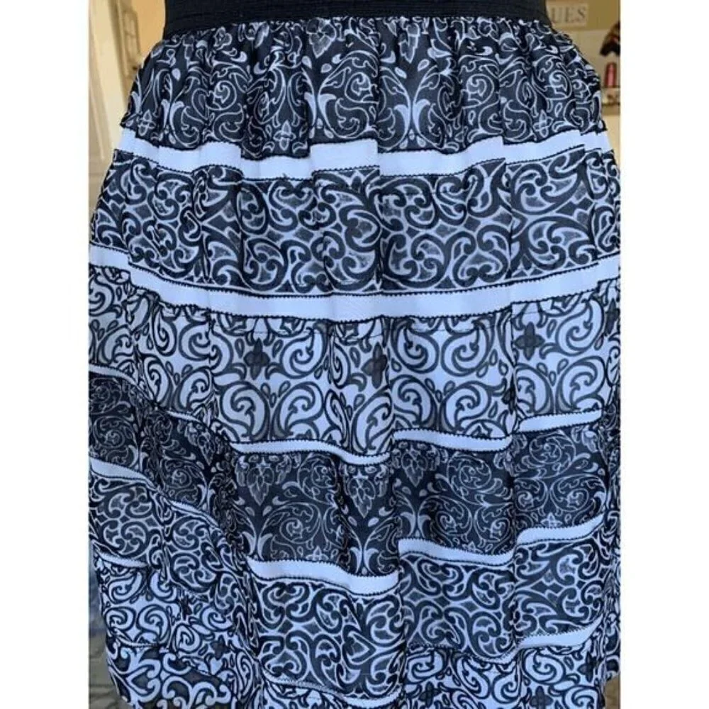 White House Black Market Skirt Size XXS Tiered Ruffle Black White Elastic Waist